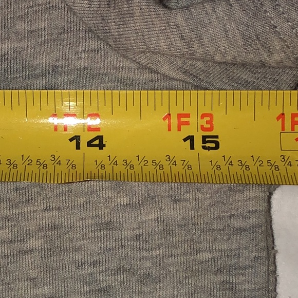 Used size XL adidas T-Shirt - Picture 5 of 5